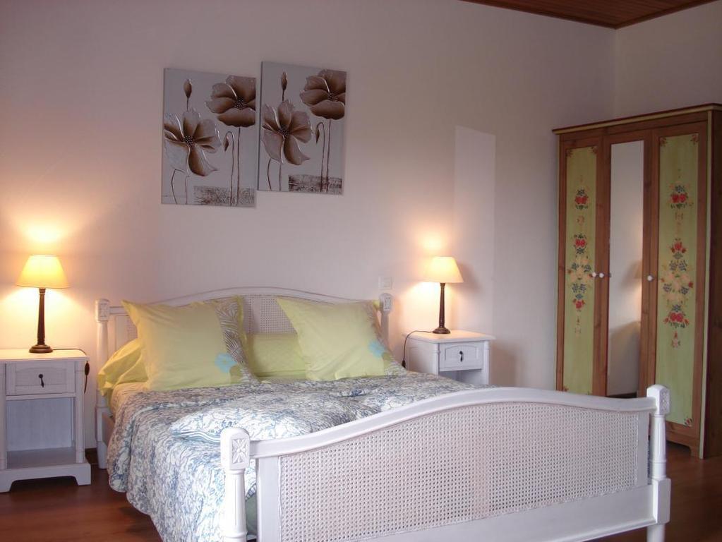 Chambre D'Hotes La Haie Fleurie Chevillard Oda fotoğraf