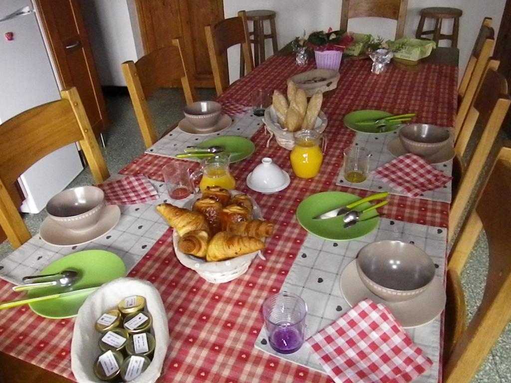 Chambre D'Hotes La Haie Fleurie Chevillard Dış mekan fotoğraf