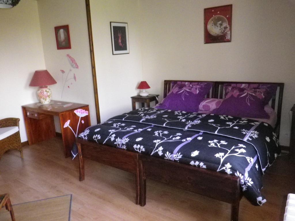 Chambre D'Hotes La Haie Fleurie Chevillard Oda fotoğraf